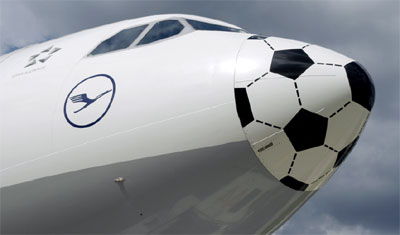 Lufthansa wint marketingprijs met 'voetbalneus'